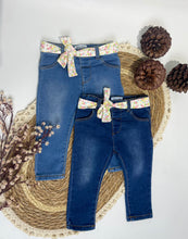 Cargar imagen en el visor de la galería, Pantalon Ofertas niña
